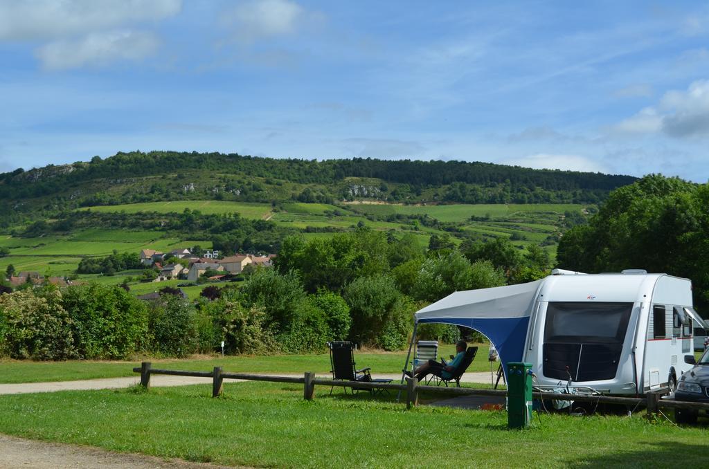 Camping De Santenay Сантене Экстерьер фото
